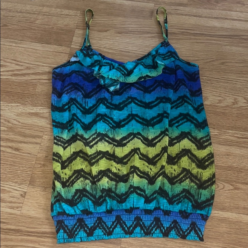 Spaghetti strap tank top !